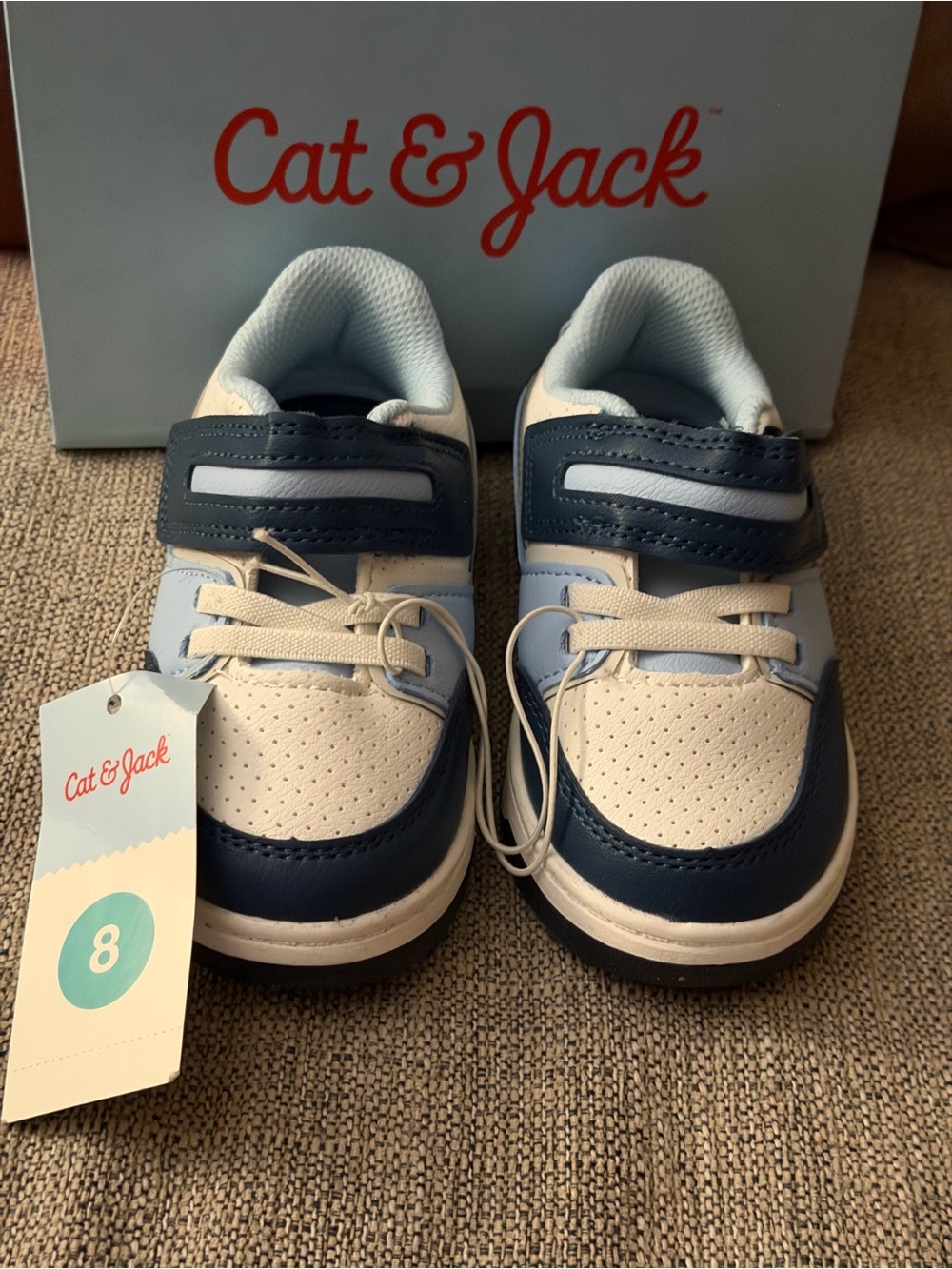 Cat & Jack Hudson Athletic Sneakers Kids US 8 Blue/White Hook & Loop Low Top NEW